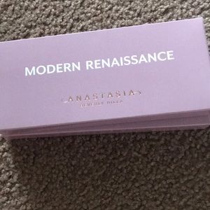 Never been used palette ABH